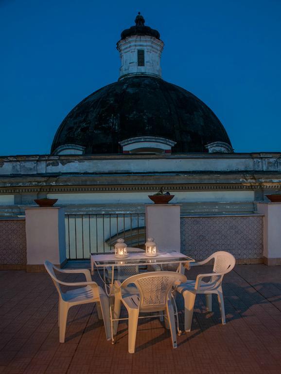 Hotel Rosy'S Neapel Exterior foto